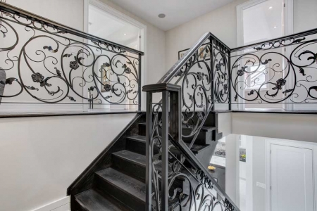 Luxury-Homes-Builder Toynevale24