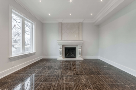 701 Victory Dr Pickering ON-print-026-48-VictoryDrPickeringHighRes26-4200x2800-300dpi