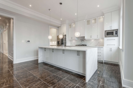 701 Victory Dr Pickering ON-print-027-80-VictoryDrPickeringHighRes27-4200x2800-300dpi