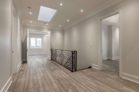 701 Victory Dr Pickering ON-print-034-31-VictoryDrPickeringHighRes34-4200x2800-300dpi