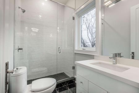 701 Victory Dr Pickering ON-print-040-41-VictoryDrPickeringHighRes40-4200x2800-300dpi