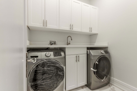 701 Victory Dr Pickering ON-print-056-66-VictoryDrPickeringHighRes56-4200x2800-300dpi