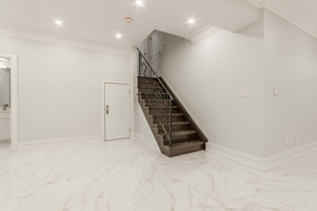 701 Victory Dr Pickering ON-print-068-63-VictoryDrPickeringHighRes68-4200x2800-300dpi